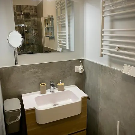 Ginkgo Bed & Breakfast 3*